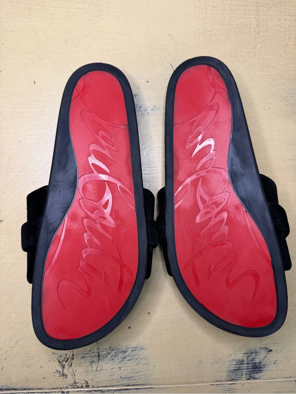 Christian Louboutin Varsimule Bizz Suede Slides